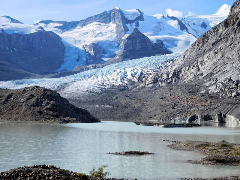 Robson glacial lake